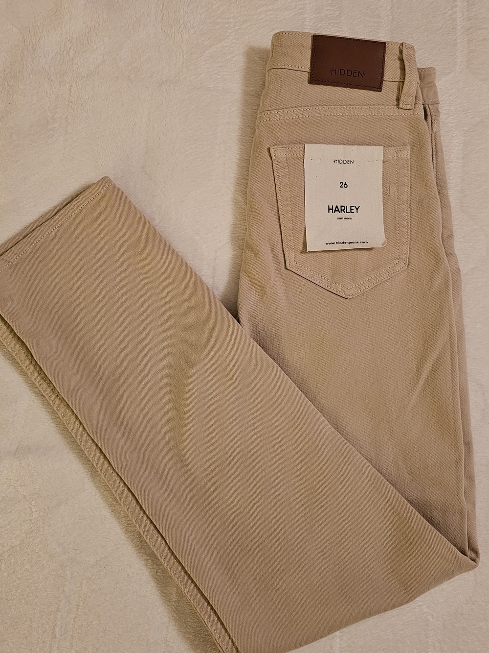 Hidden Harley High-Rise Slim Mom Jeans in Kahki Size 26 NWT